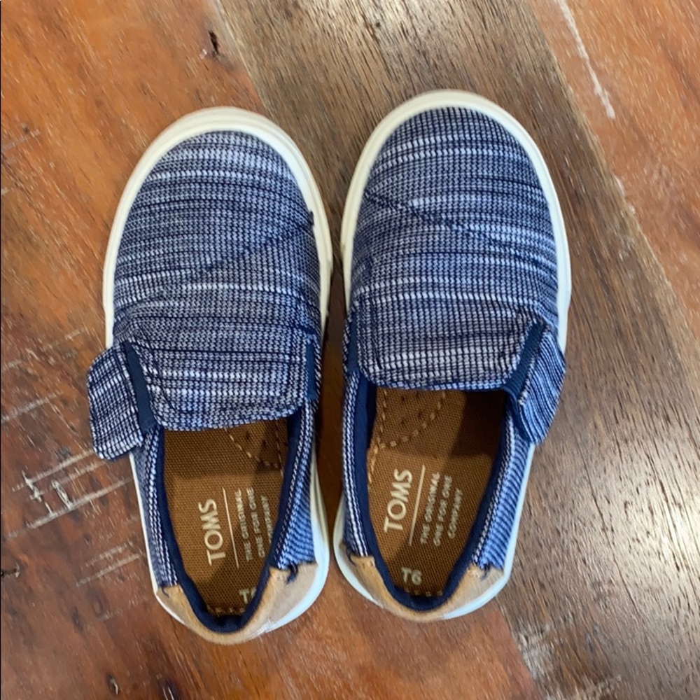 Toms toddler shoes